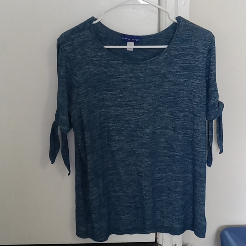 SIMPLY STYLE WOMEN'S TOP